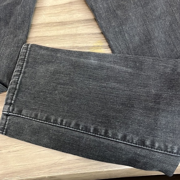 TORY BURCH BLACK STRAIGHT LEG JEANS SIZE 29 - Picture 12 of 16